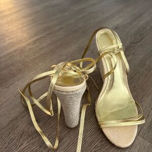 SCHUTZ Elegant Gold Strappy Women's Heels size 8
